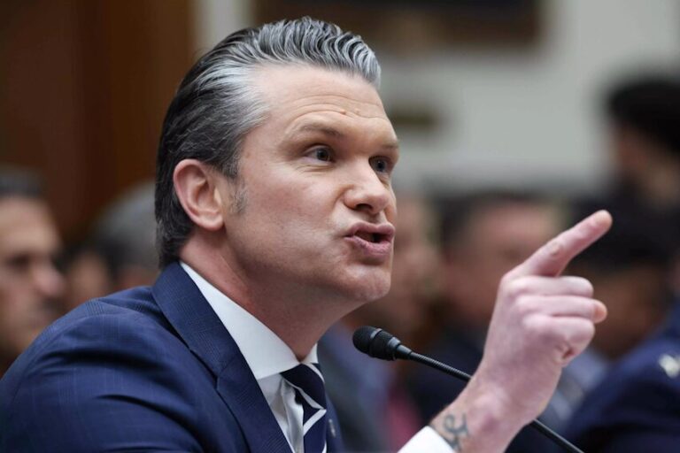 Image accompanying the article on Defense Secretary Pete Hegseth’s first congressional hearing since the Iran war began and his defiant answer to Democrats.